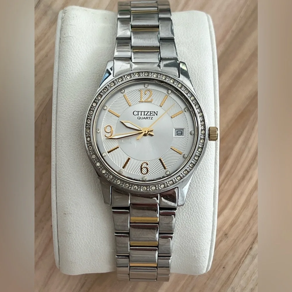 Citizen Watch Swarovski Crystals Stainless Two-Tone Bracelet Date New Crystal